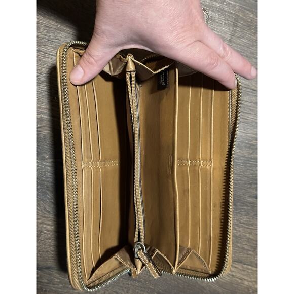 COACH SIGNATURE PENELOPE ACCORDIAN ZIP AROUND WALLET BROWN (used Original) - Picture 4 of 13